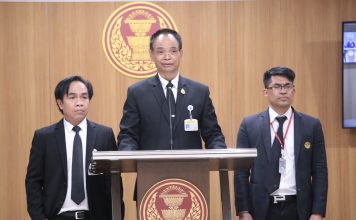 เล็งเชิญ‘อัจฉริยะ-บิ๊กโจ๊ก’เข้าแจง‘กมธ.’ หลังเดินสายแฉ‘ขรก.ไทย’โยง‘ทุนเทา’