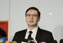 โรม กัดไม่ปล่อย จี้ สตช. อย่าเลือกปฏิบัติ ปมชี้มูล ‘อดีต ผบ.ตร.’ และตำรวจ 200 นาย หวั่นหนีการตรวจสอบ