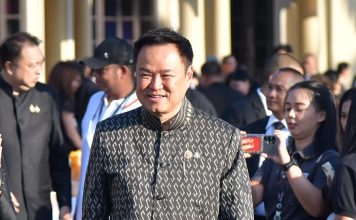 เปิดเบื้องหลังตั้ง“รัฐบาลสีน้ำเงิน”ยังไม่นิ่ง คาดคุย“กธ.-ปชป.”หลัง“กกต.”รับรองผล