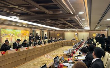 ‘บวรศักดิ์’เตือนหาดใหญ่รับมือน้ำปลายปี ชี้ข้อมูลวิทย์ฯตรงคำทำนาย‘หลวงปู่ศิลา’