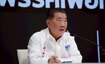 แฉเลือกตั้งครั้งนี้ใช้เงินซื้อเสียงมหาศาล ภูมิธรรมซัดบางพรรคใช้อำนาจรัฐสั่งการ