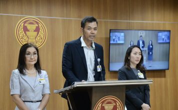 2 สว.อิสระยื่นญัตติเบรกตั้ง 2 กกต.ใหม่ ‘นันทนา’จ่อส่งศาลรธน.ชี้‘เลือกตั้งโมฆะ’