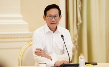 ‘อรรถพล’หารือผู้ค้าน้ำมัน-ผู้แทนโรงกลั่น สั่งเพิ่มรอบรถ-กระจายน้ำมันให้เร็วยิ่งขึ้น