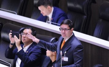 ”โรม”จี้้”อนุทิน”สอบ”พิพัฒน์”โยงน้ำมันเถื่อน-ทุนเทา อย่าสร้างภาพเป็นคนดี