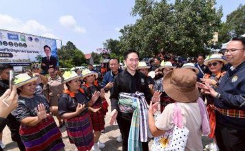‘ยศชนัน’ลุยต่อยโสธรมอบ‘บ้านพอเพียง’ ชูแพลตฟอร์มแม่นยำ-นวัตกรรมสร้างงาน