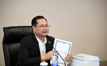 ประชุมสอบ‘โกงสอบท้องถิ่น’นัดสุดท้าย ‘ปกรณ์’โชว์สัญญาจ้าง-รายชื่อเอี่ยวเพียบ