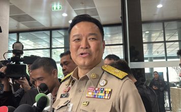 ‘อนุทิน’หัวเราะหลัง‘เท้ง’อภิปรายรัฐบาล ปมงบแก้ไฟใต้เหลวตอก‘เขาไม่รู้เรื่องงบ’