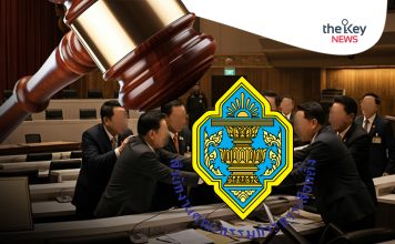 ประชาชนเห็นว่า”กกต.”ต้องเจอศึกหนักหลังมีมติส่ง 77 สว.ฟ้องศาลฎีกา