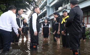 155โรงเรียนกทม.เจอน้ำท่วมขัง4-5วัน ‘ประเสริฐ’ย้ำสัปดาห์นี้ยังเปิดเรียนไม่ได้